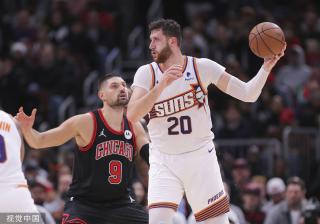 显得较为孤 显得较为孤