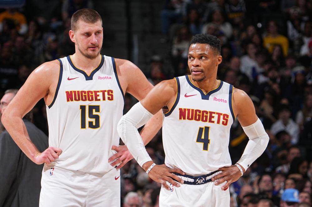 篮的内线攻 篮的内线攻