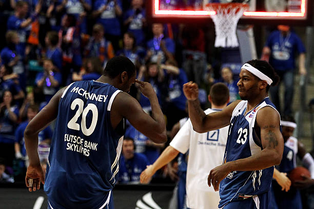 调整战术 调整战术