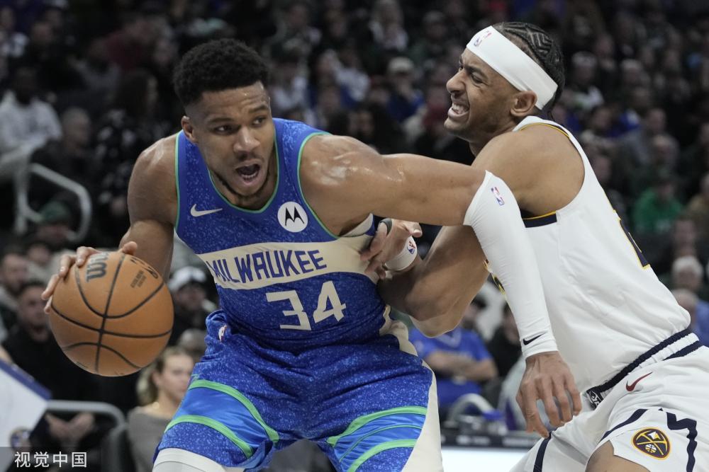 成都蓉城主帅徐正源获三年大合同，球队获亚冠资格，有望争夺双冠，球迷期待新赛季表现。（徐正源与成都蓉城签下三年长约，球队获亚冠资格剑指双冠，球迷期待新赛季）